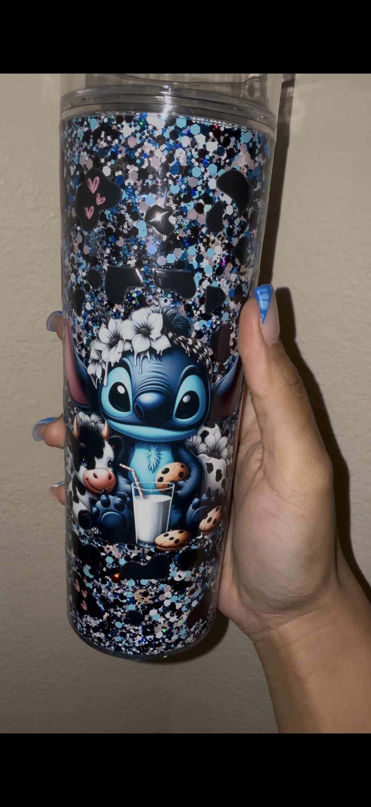 18oz “Cow & Cookie Stitch” Glitter Snowglobe Tumbler